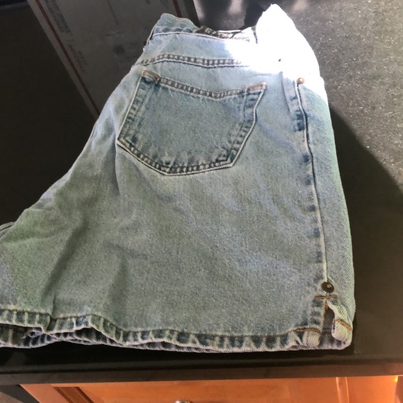 These Gitano shorts are in really good shape in from the 1970s - Picture 7 of 7